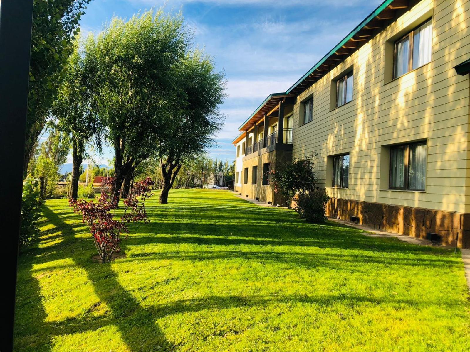 Konke Calafate Hotel El Calafate Exterior foto